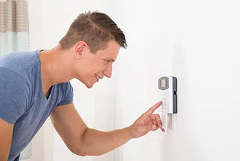 New York Local Lock And Locksmith New York, NY 212-457-2511 - lock-installation